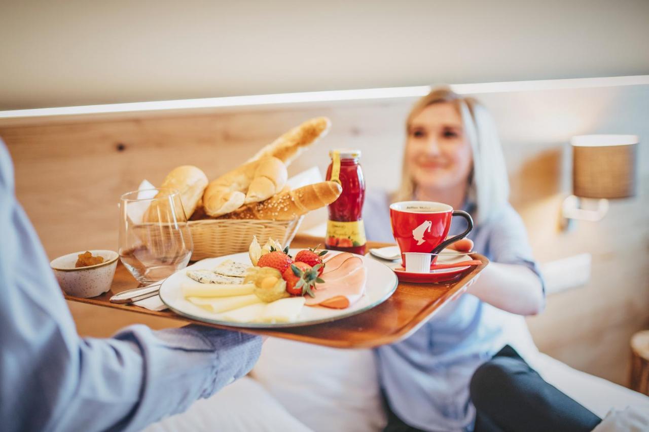 Hotel Z'Leithen Weng im Innkreis Buitenkant foto